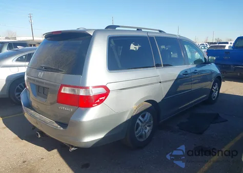 2005 Honda Odyssey Ex-L z USA, uszkodzony, nr VIN 5FNRL38765B092077